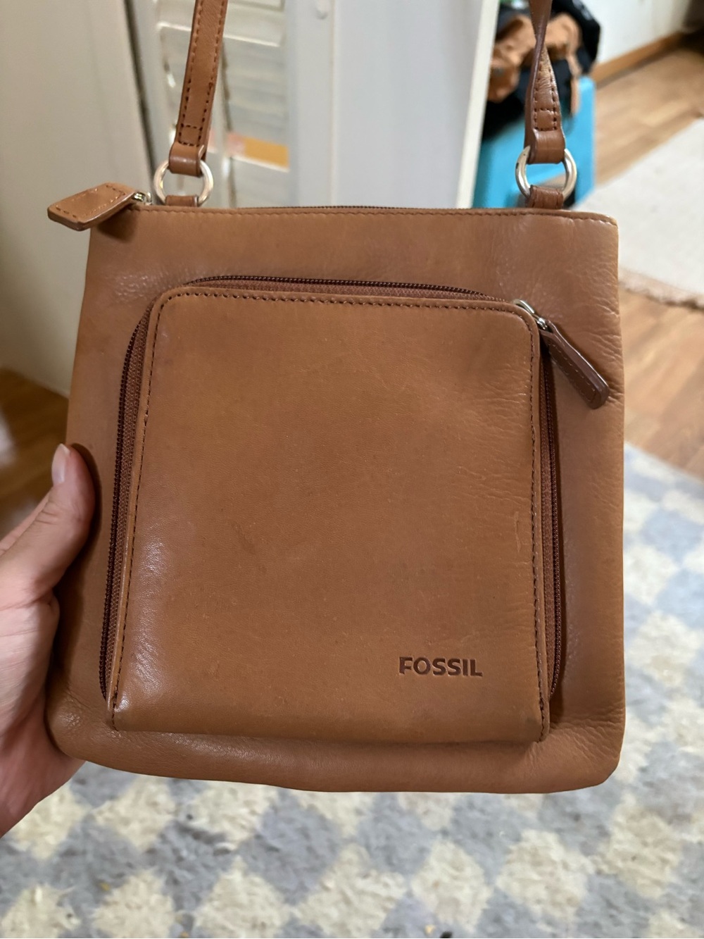 Fossil Tan Leather Crossbody Bag | Multi-Compartment | Like New
